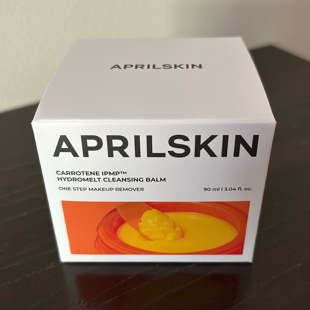 APRILSKIN Carrotene IPMP Hydromelt Cleansing Balm One step makeup remover.